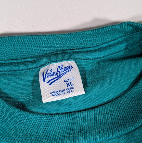 Vtg 1993 Looney Tunes Ida Bluestreaks Highschool Football Sz XL T-shirt - Picture 5 of 6